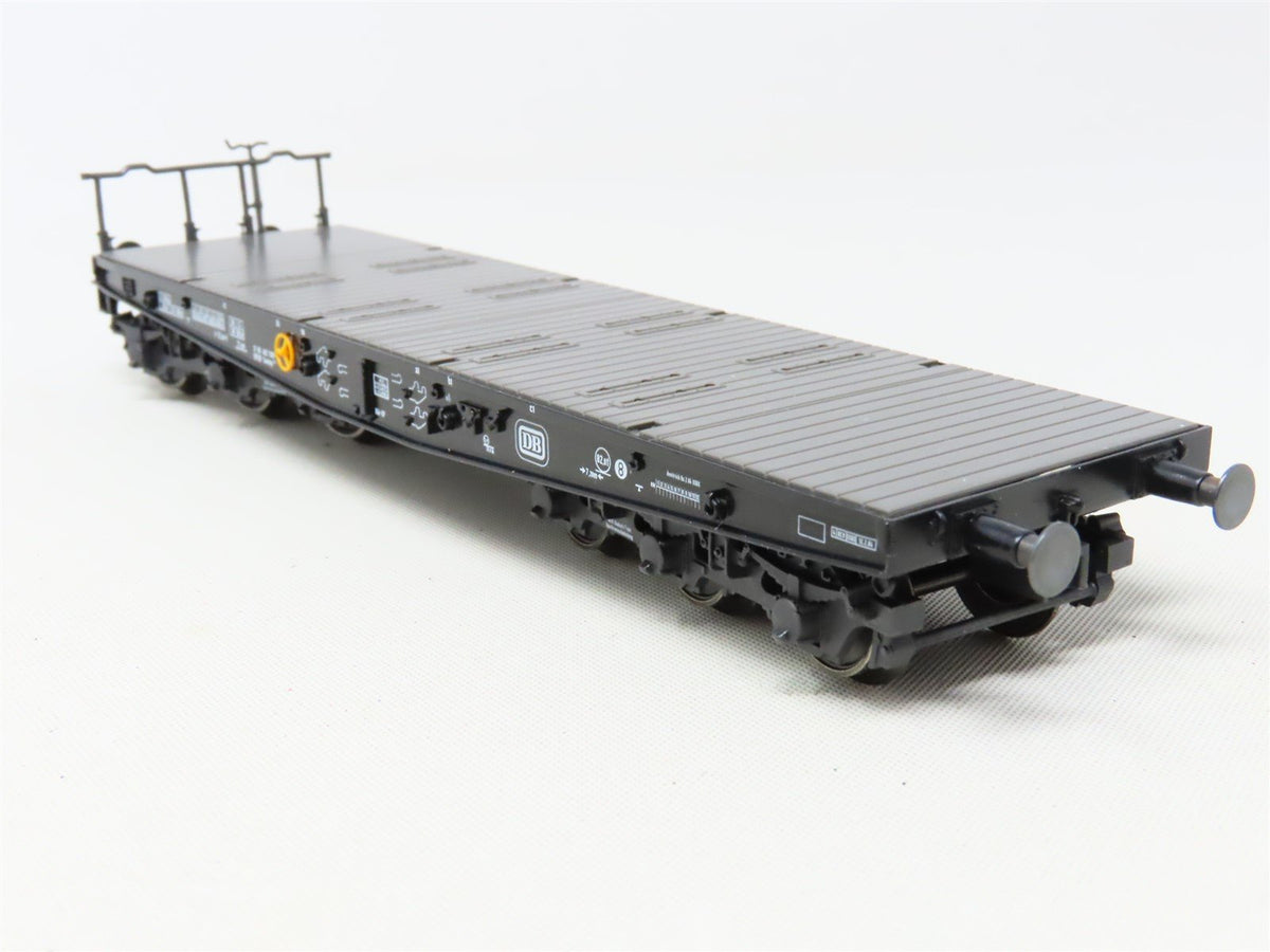 HO Scale Marklin 48664 DB Heavy Duty Flatcars w/Steel Slab Loads