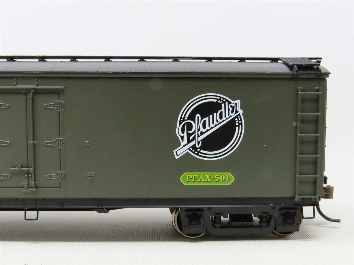 HO Scale Roundhouse 84609 PFAX Pfaudler 40&#39; Wood Milk Car #501