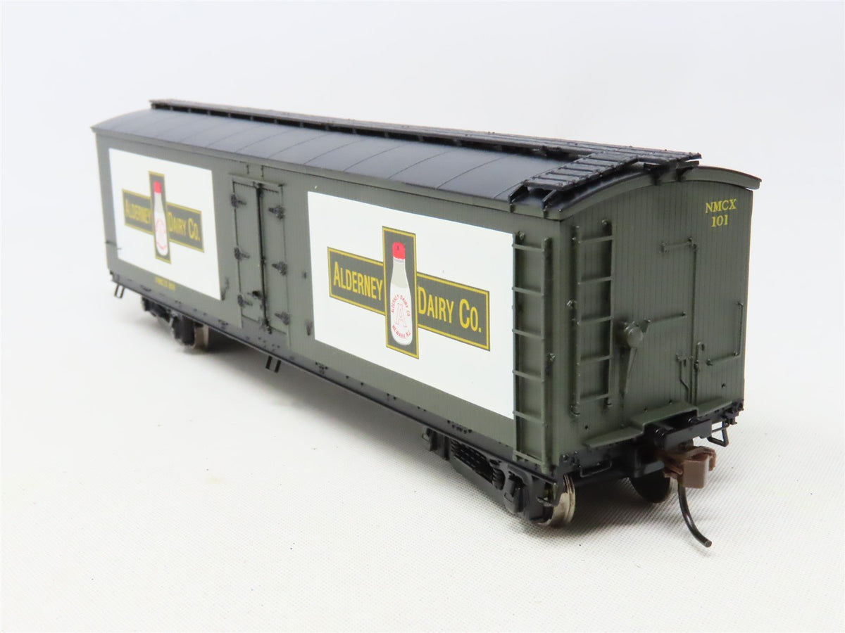 HO Scale Roundhouse 84601 NMCX Alderney Dairy 40&#39; Wood Milk Car #101