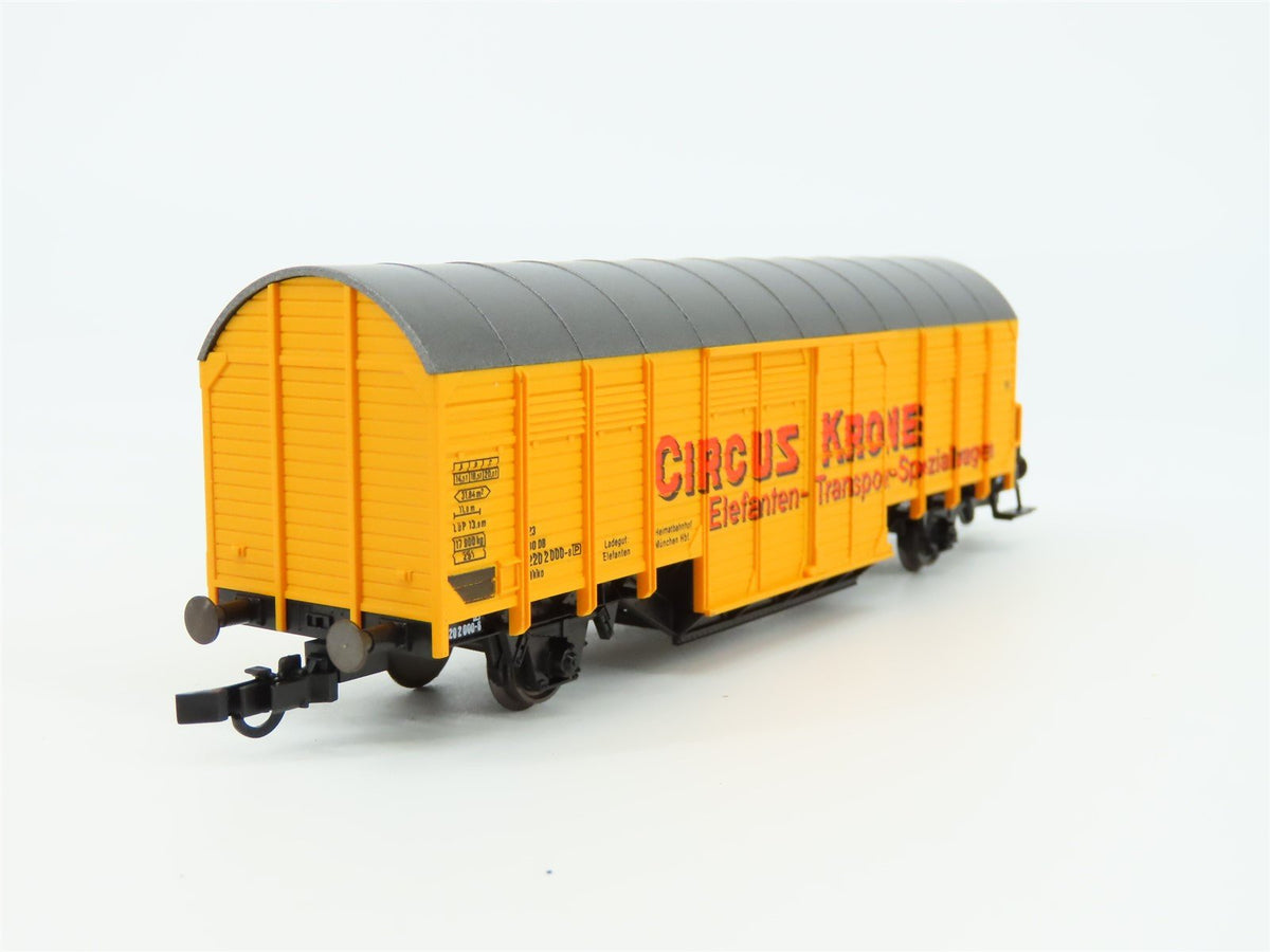 HO Scale Roco 44009 DB German Circus Krone Box Cars Set w/Elephant Car