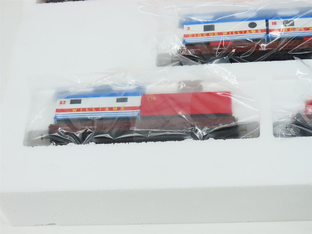 HO Roco 44130 Circus Williams Flat Cars 4-Unit Set w/Circus Trailers &amp; Equipment