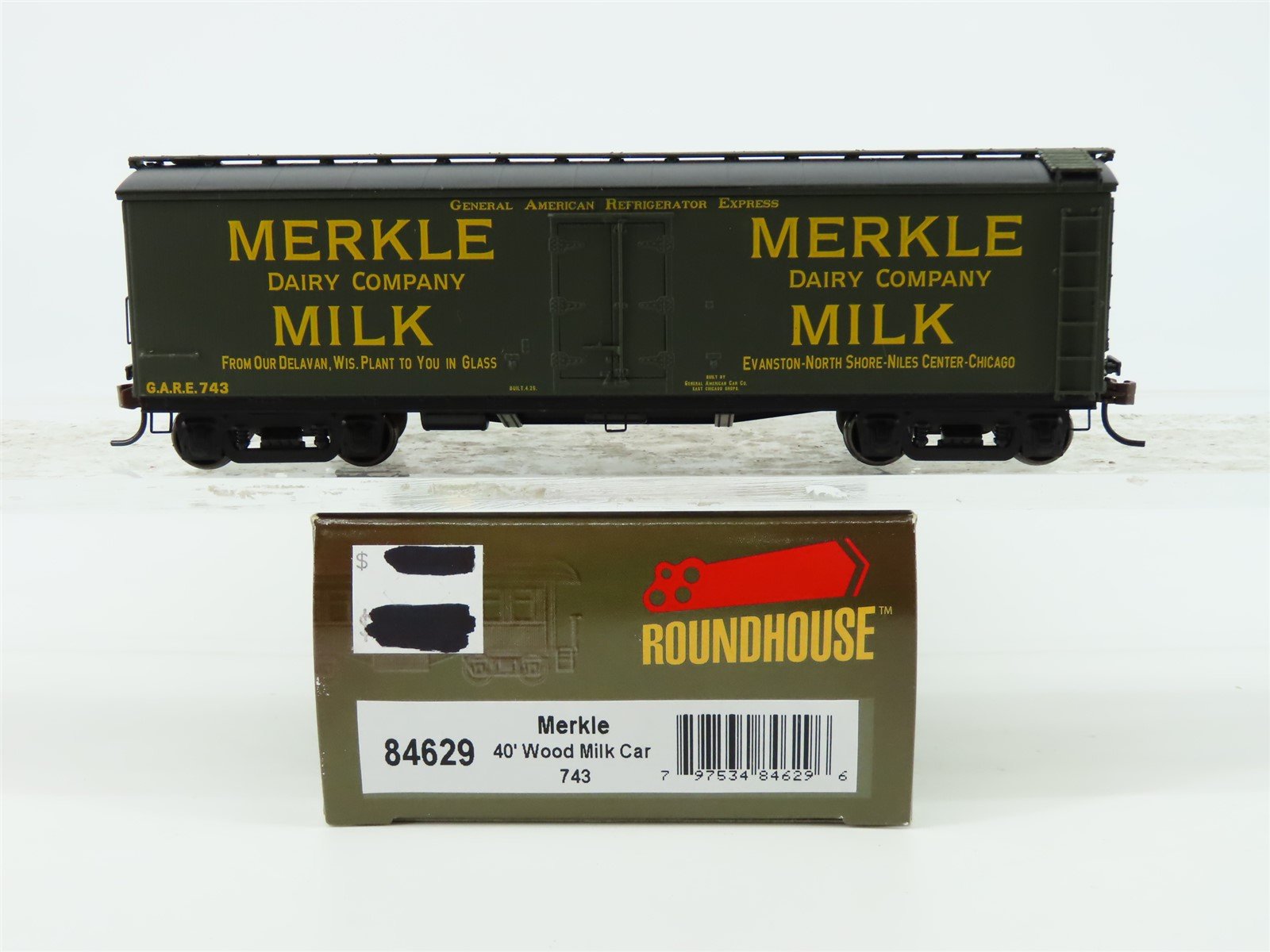 HO Scale Roundhouse 84629 Merkle Dairy Company 40' Wood Milk Car #743