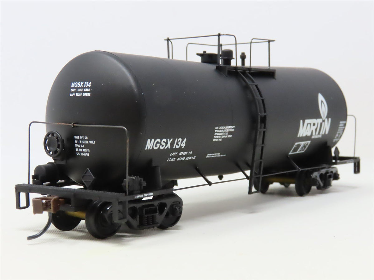 HO Scale Walthers 932-27207 MGSX Martin Funnel Flow Tank Car 2-Pack