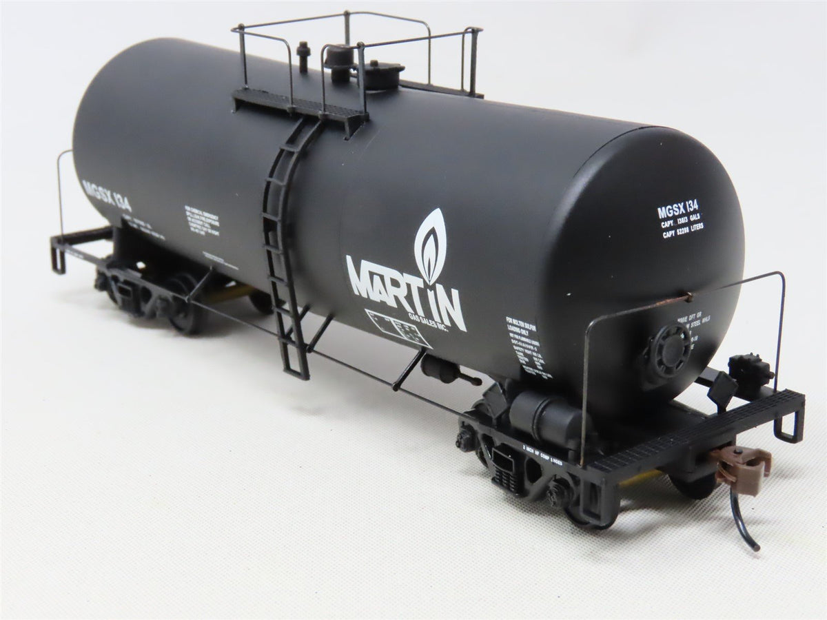 HO Scale Walthers 932-27207 MGSX Martin Funnel Flow Tank Car 2-Pack