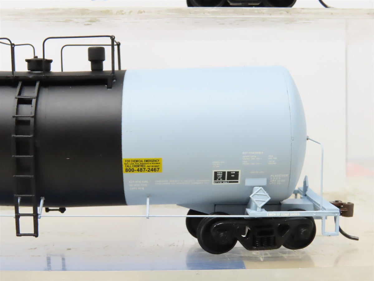HO Scale Walthers 932-27204 HOKX Occidental Funnel Flow Tank Car 2-Pack