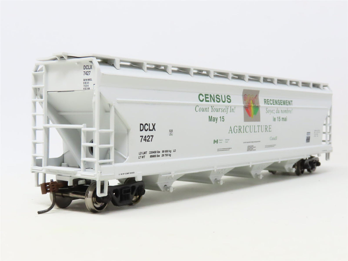 HO Scale Athearn 72310 DCLX Dow Chemical Canada 4-Bay Hopper #7427