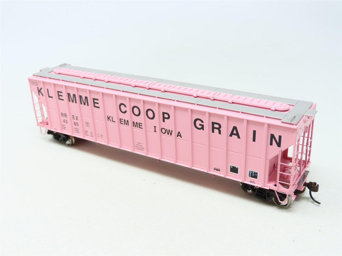 HO Scale Athearn 73815 RREX Klemme Co-Op Grain 54&#39; 3-Bay Covered Hopper #4385