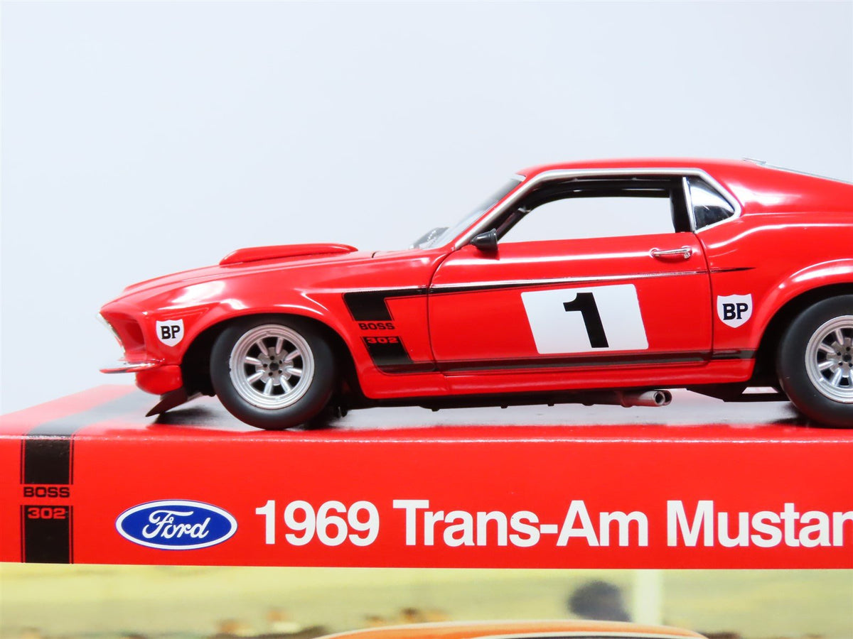 1:18 Scale Welly Die-Cast Model Car 1969 Boss 302 Trans-Am Mustang BP #1