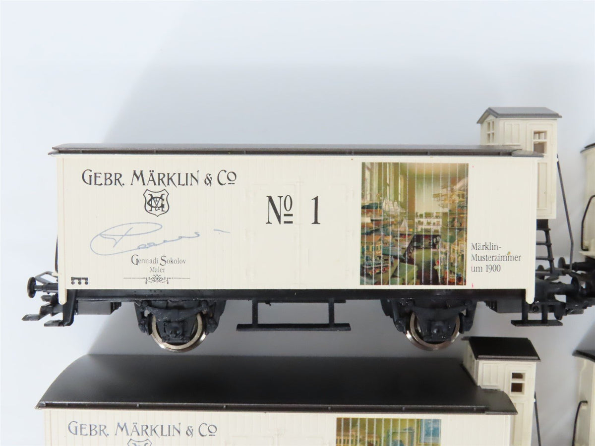 HO Scale Marklin 94022 Art Calendar 1998 Box Cars 12-Unit Set