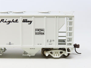 HO Scale Athearn 94354 CG Central of Georgia 2-Bay Hopper #1020