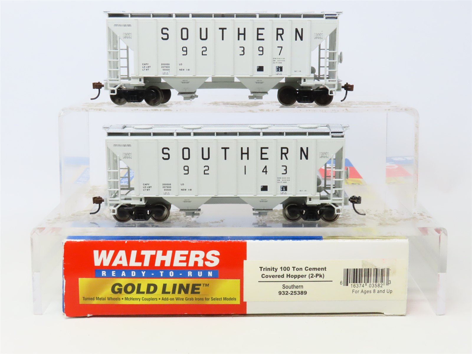 HO Scale Walthers Gold Line 932-25389 SOU Southern 2-Bay Covered Hopper 2-Pack