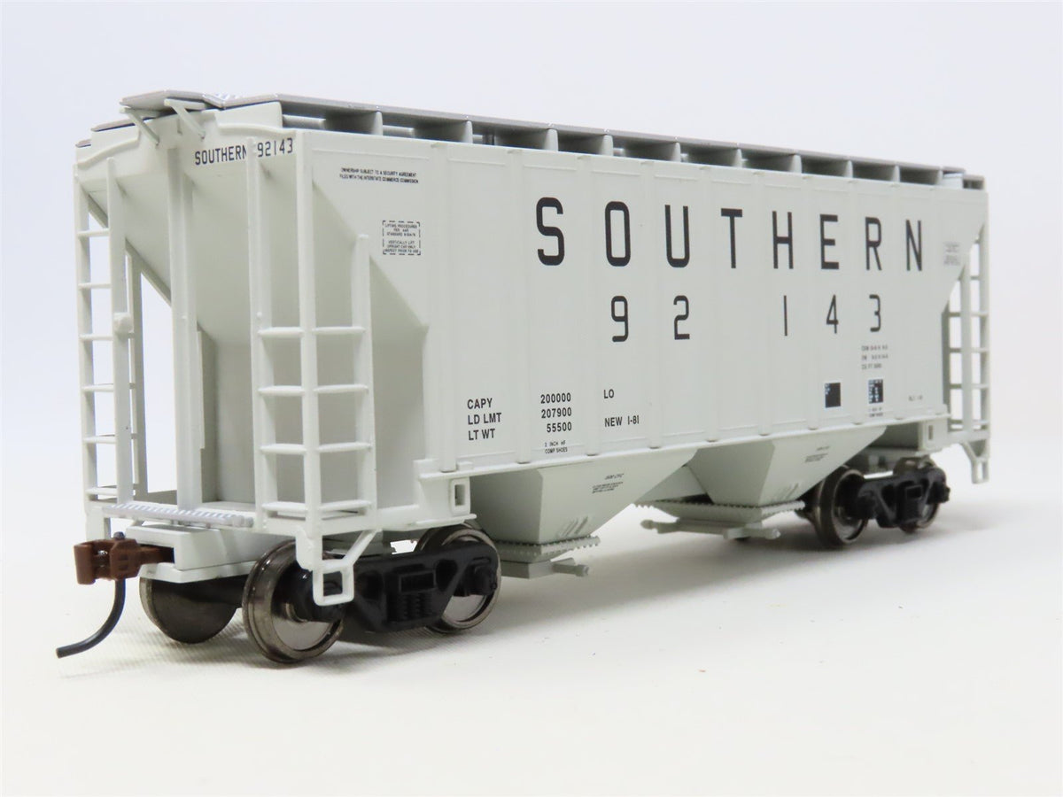 HO Scale Walthers Gold Line 932-25389 SOU Southern 2-Bay Covered Hopper 2-Pack