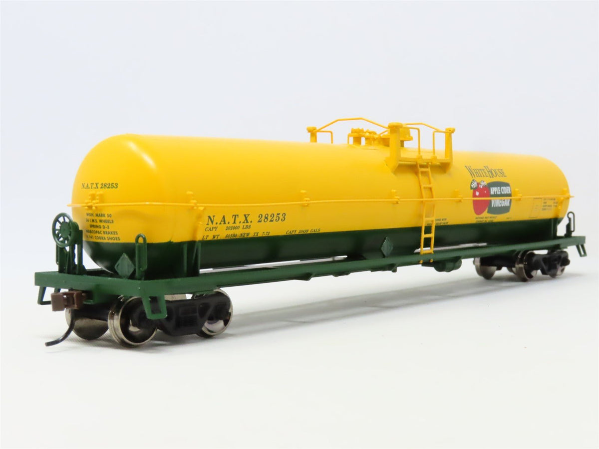 HO Scale Athearn 73774 NATX White House Apple Cider Vinegar 62&#39; Tank Car #28253