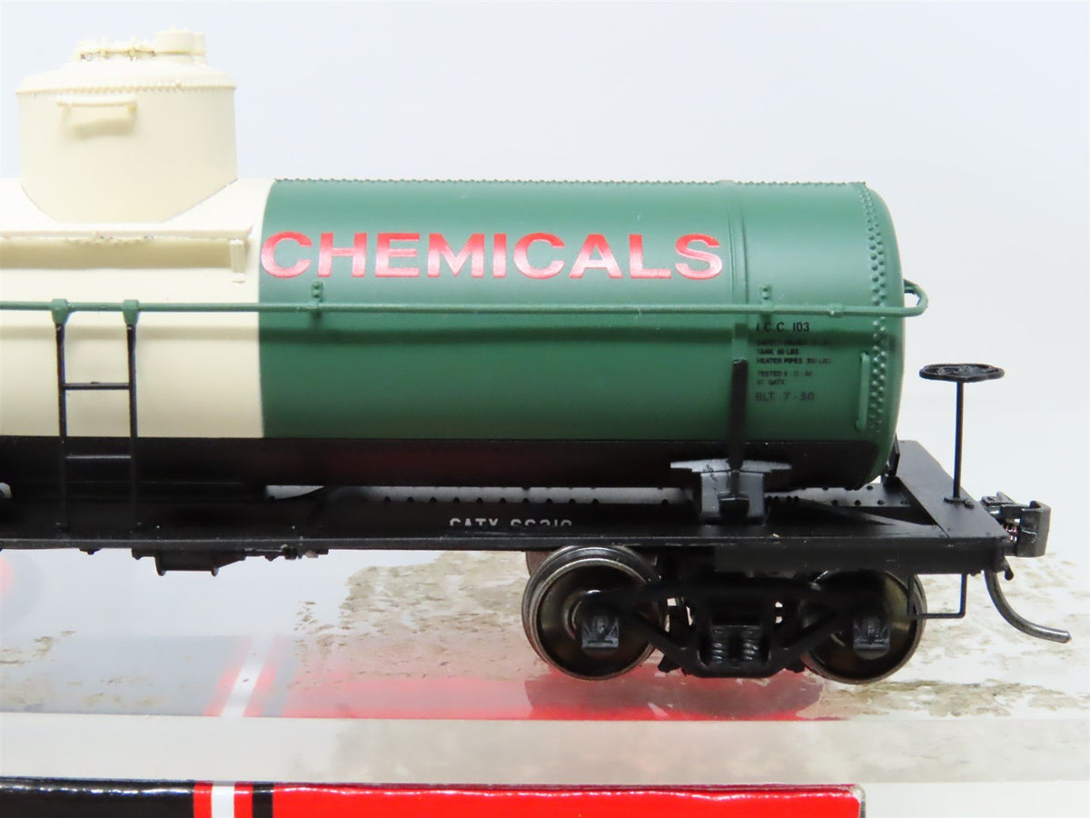 HO Scale InterMountain 46335-03 GATX Celanese Chemicals Tank Car #66219