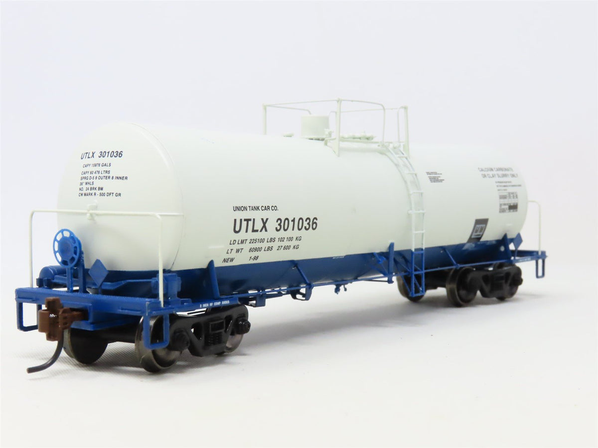 HO Scale Athearn 94804 UTLX Union Tank Car Company Clay Tank Car #301036