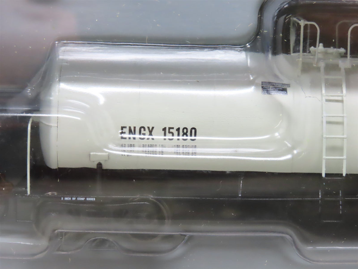 HO Scale Athearn 94821 ENGX Engelhard Corporation Clay Tank Car 3-Pack