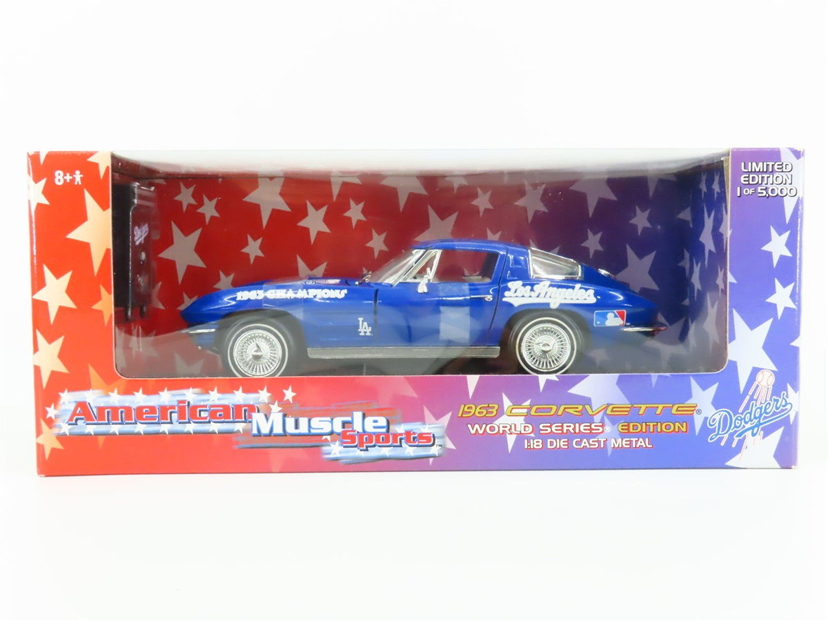 1:18 RC2 Ertl American Muscle Sports #33458 1963 Corvette - Los Angeles Dodgers