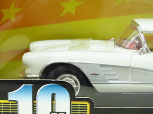 1:18 Scale RC Ertl American Muscle #32838 Die-Cast 1961 Corvette Hardtop - White