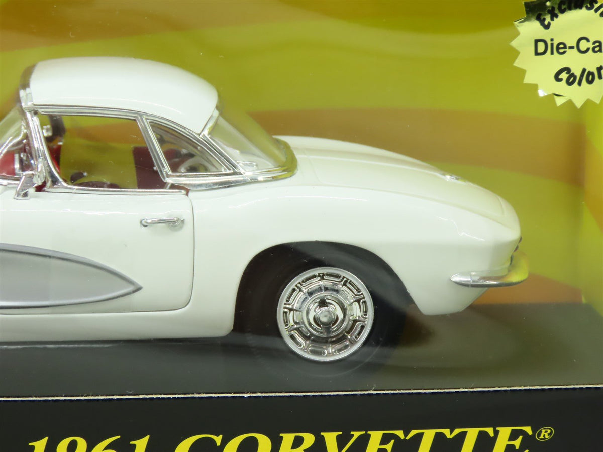 1:18 Scale RC Ertl American Muscle #32838 Die-Cast 1961 Corvette Hardtop - White