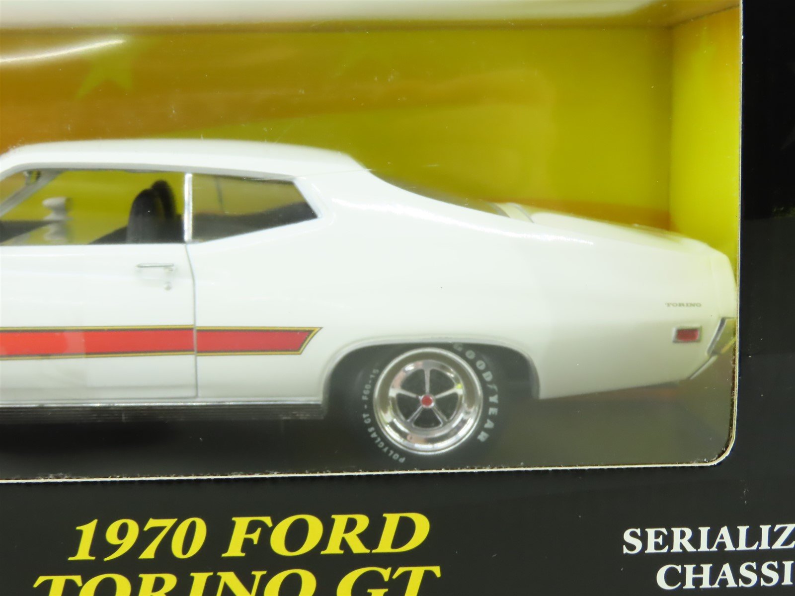 American Muscle 1/18 1970 Ford Torino Gt Minicar | eBay