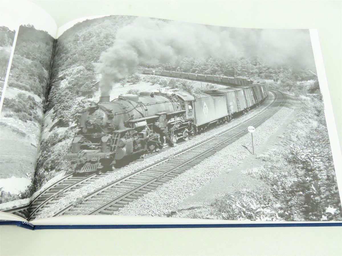 North American Locomotives: The Berkshire And Texas Types by J.W. Farrell ©1988
