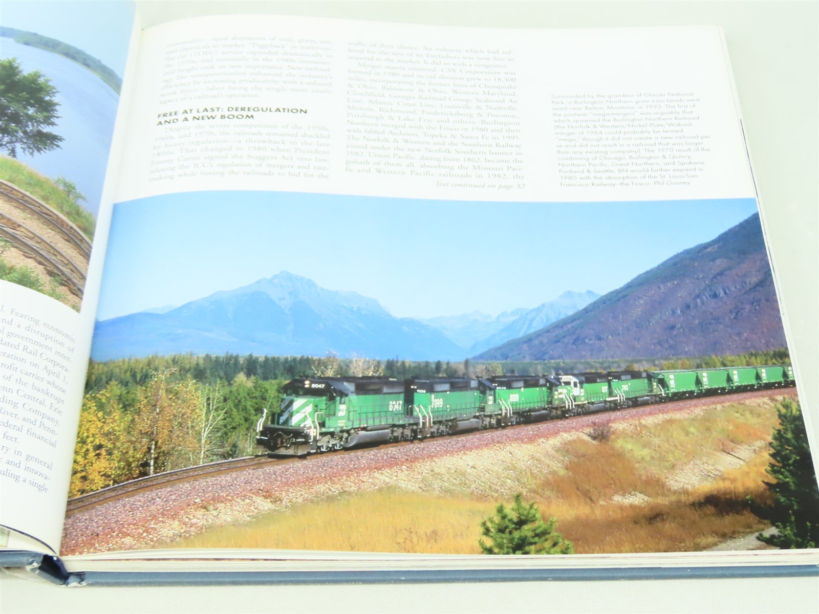 The American Railroad by Joe Welsh w/ J. Boyd & W.F. Howes, Jr. ©1999 HC Book