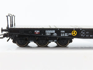 HO Scale Marklin 48684 DB German Heavy Duty Flat Car #082-3 w/Pipe Load