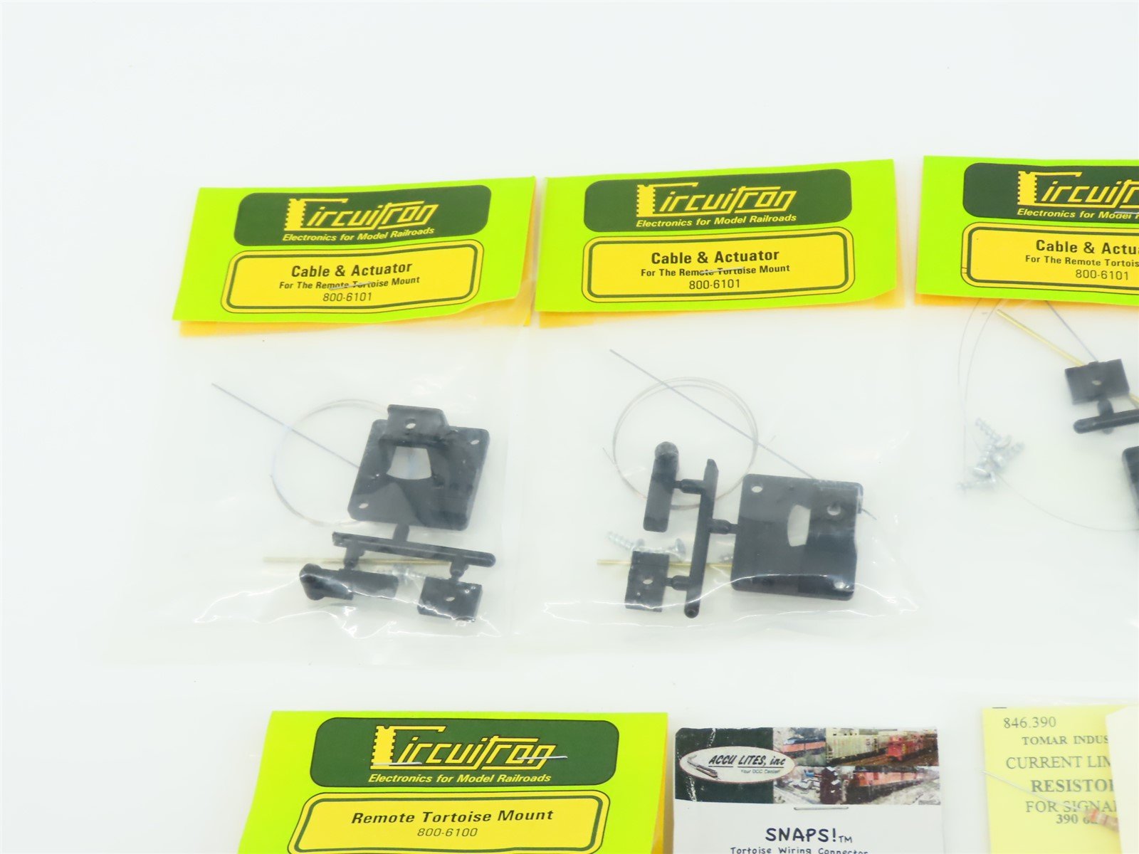 Lot of 9 Circuitron & AccuLites Tortoise Accessories & Tomar Resistors