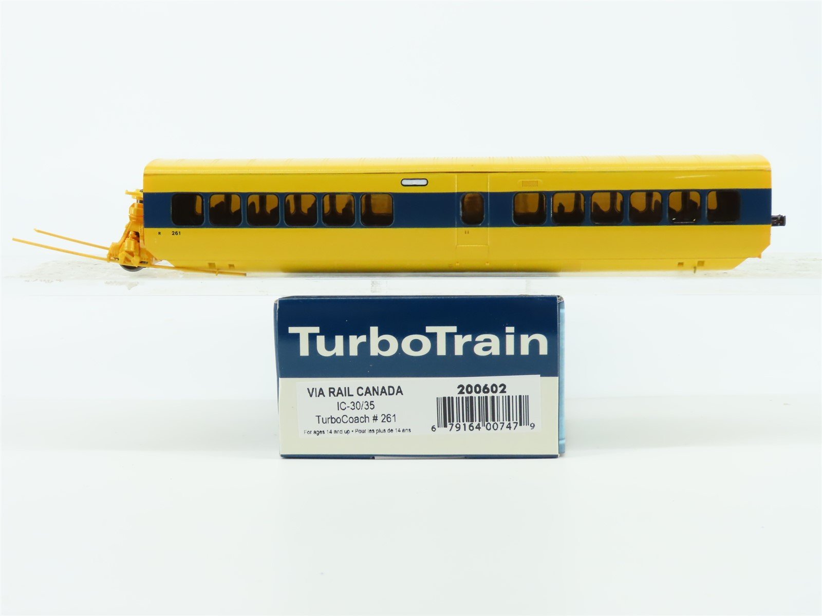 HO Rapido 200602 VIA Rail Canada TurboTrain IC-30/35 TurboCoach Passenger #261