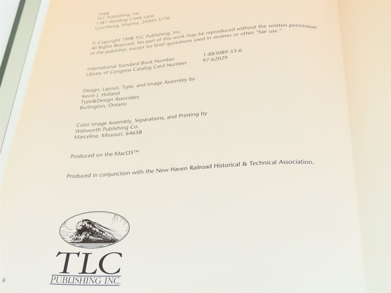 The New Haven Railroad in the Streamline Era by Geoffrey H Doughty ©1998 HC Book