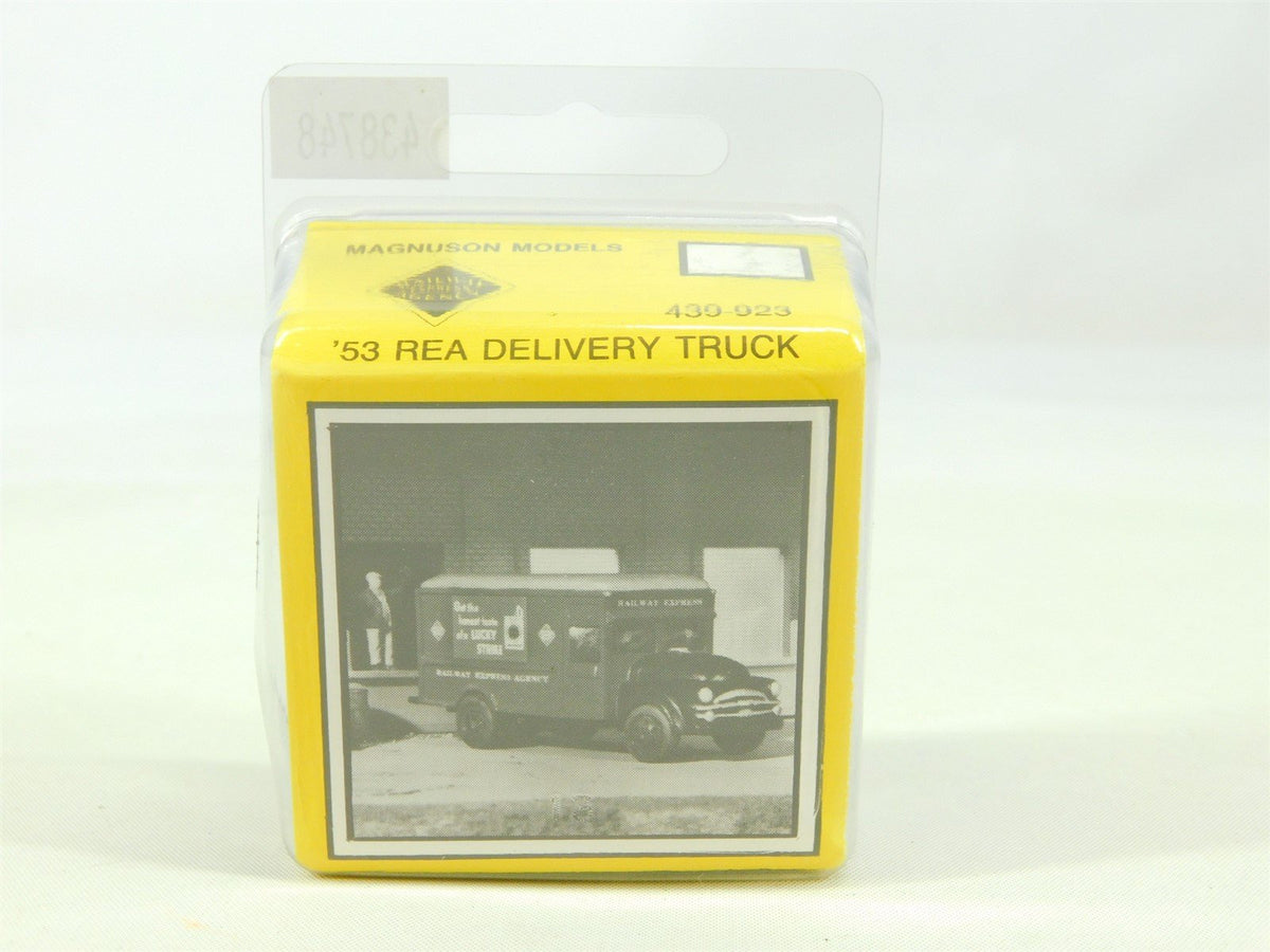 HO 1/87 Scale Magnuson Models Kit #439-923 REA 53&#39; Delivery Truck