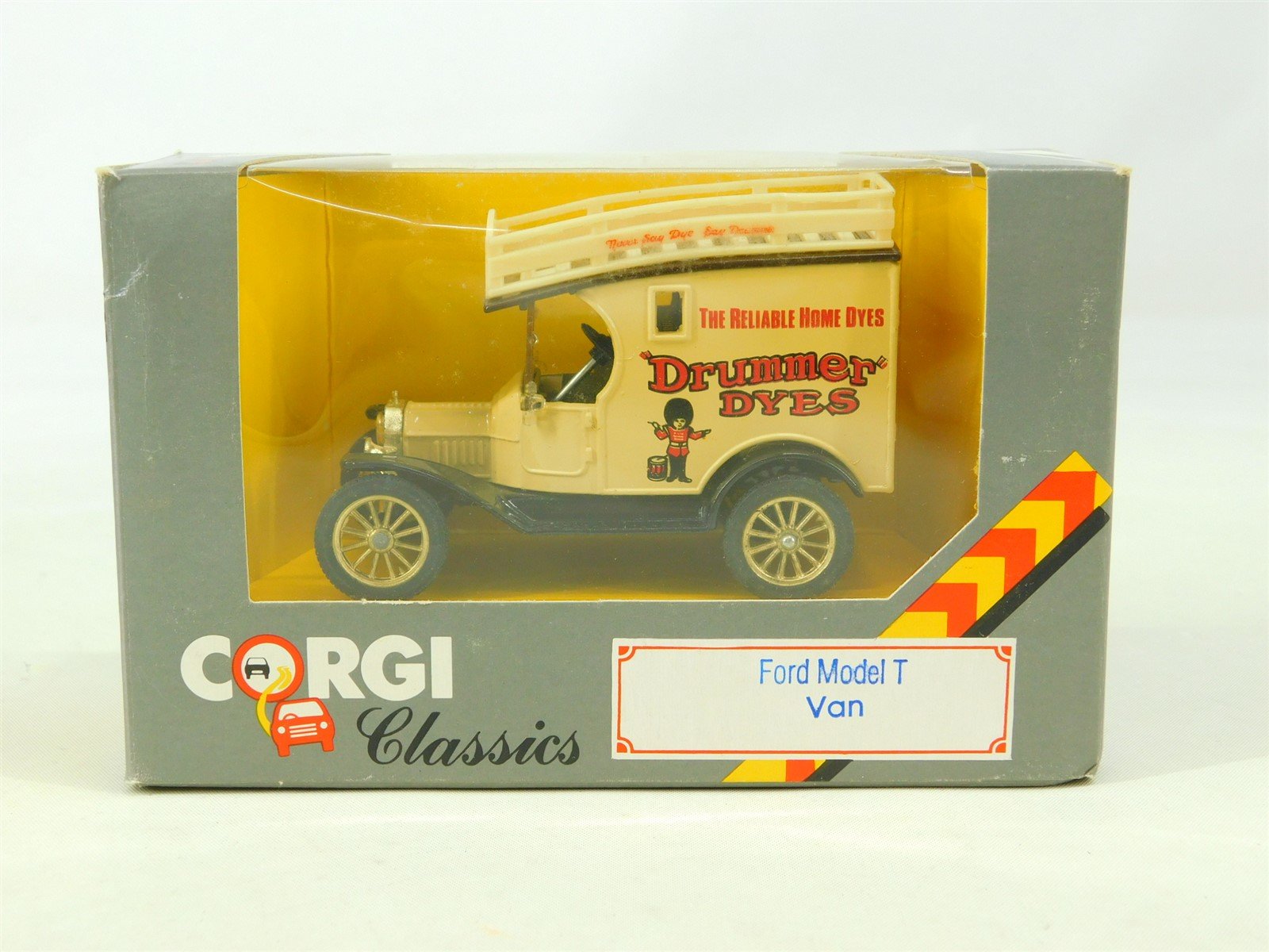 Corgi Classics C865/2 Die-Cast "Drummer Dyes" 1915 Ford Model T Van