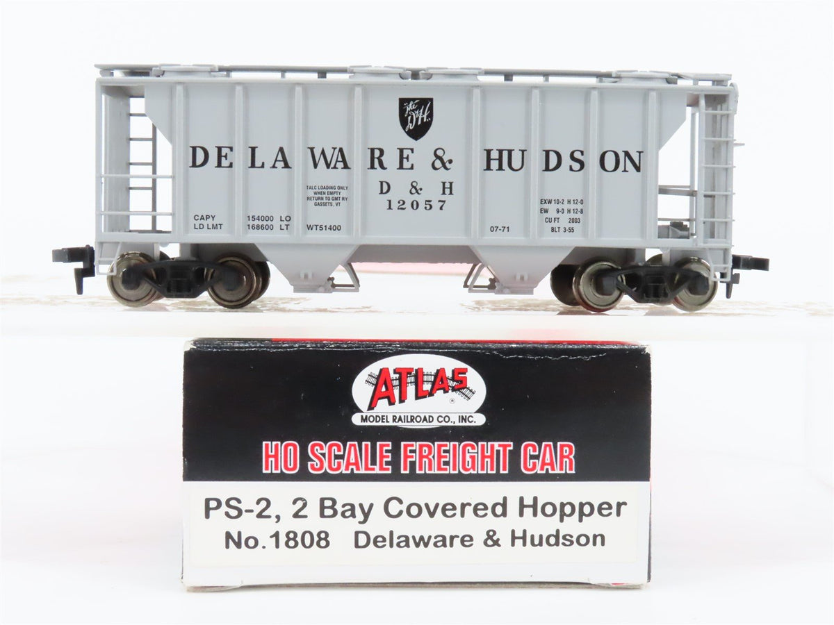HO Scale Atlas 1808 D&amp;H Delaware &amp; Hudson 2-Bay Covered Hopper #12057