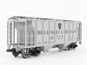 HO Scale Atlas 1808 D&H Delaware & Hudson 2-Bay Covered Hopper #12057