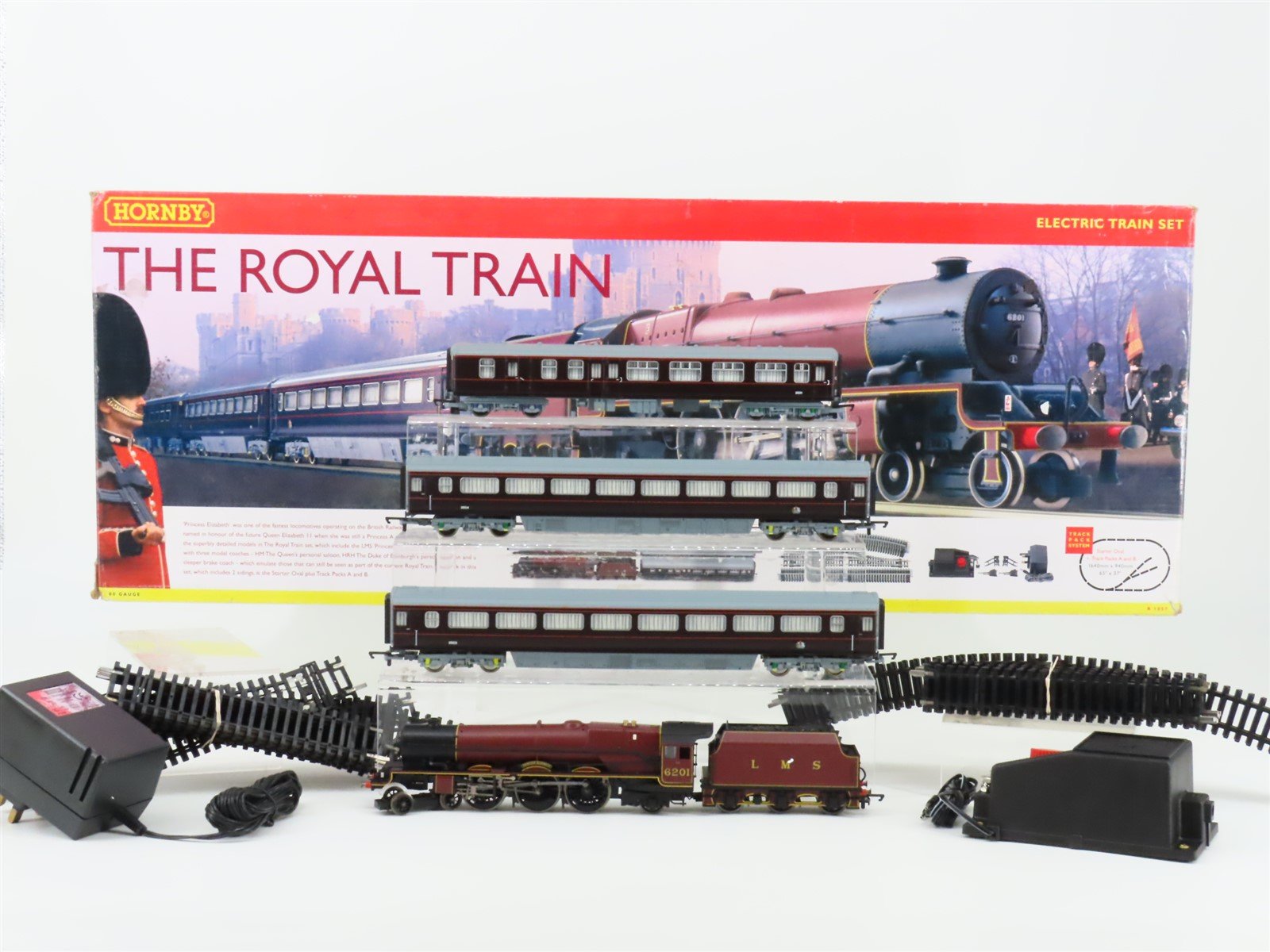 OO Scale Hornby R1057 LMS British "The Royal Train" 4-6-2 Steam Passenger Set