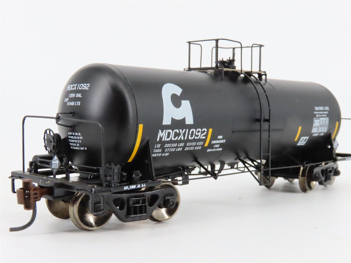 HO Scale Athearn 96104 MDCX Sulfuric Acid Chemical Tank Car #1092