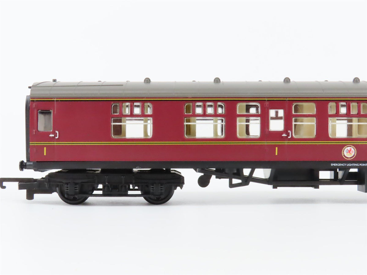 OO Scale Hornby R1021 BR British &quot;East Coast Express&quot; 4-6-2 Steam Passenger Set