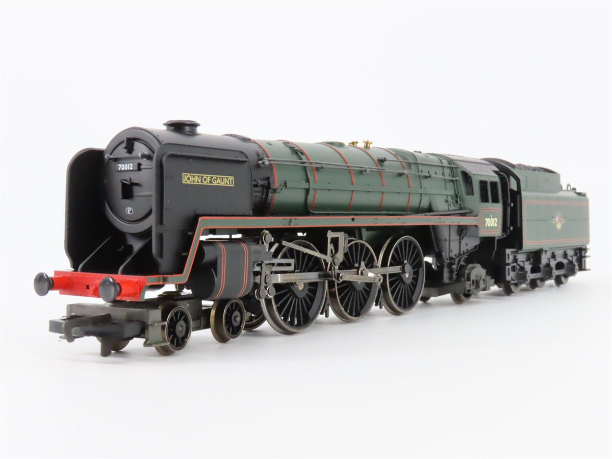 OO Scale Hornby R1021 BR British &quot;East Coast Express&quot; 4-6-2 Steam Passenger Set