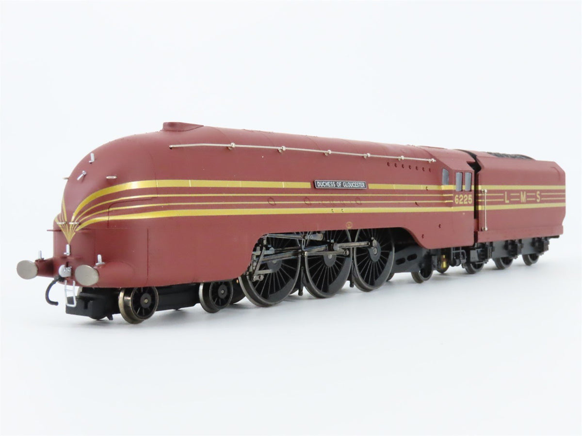 OO Scale Hornby LMS British &quot;The Coronation Scot&quot; 4-6-2 Steam Passenger Set