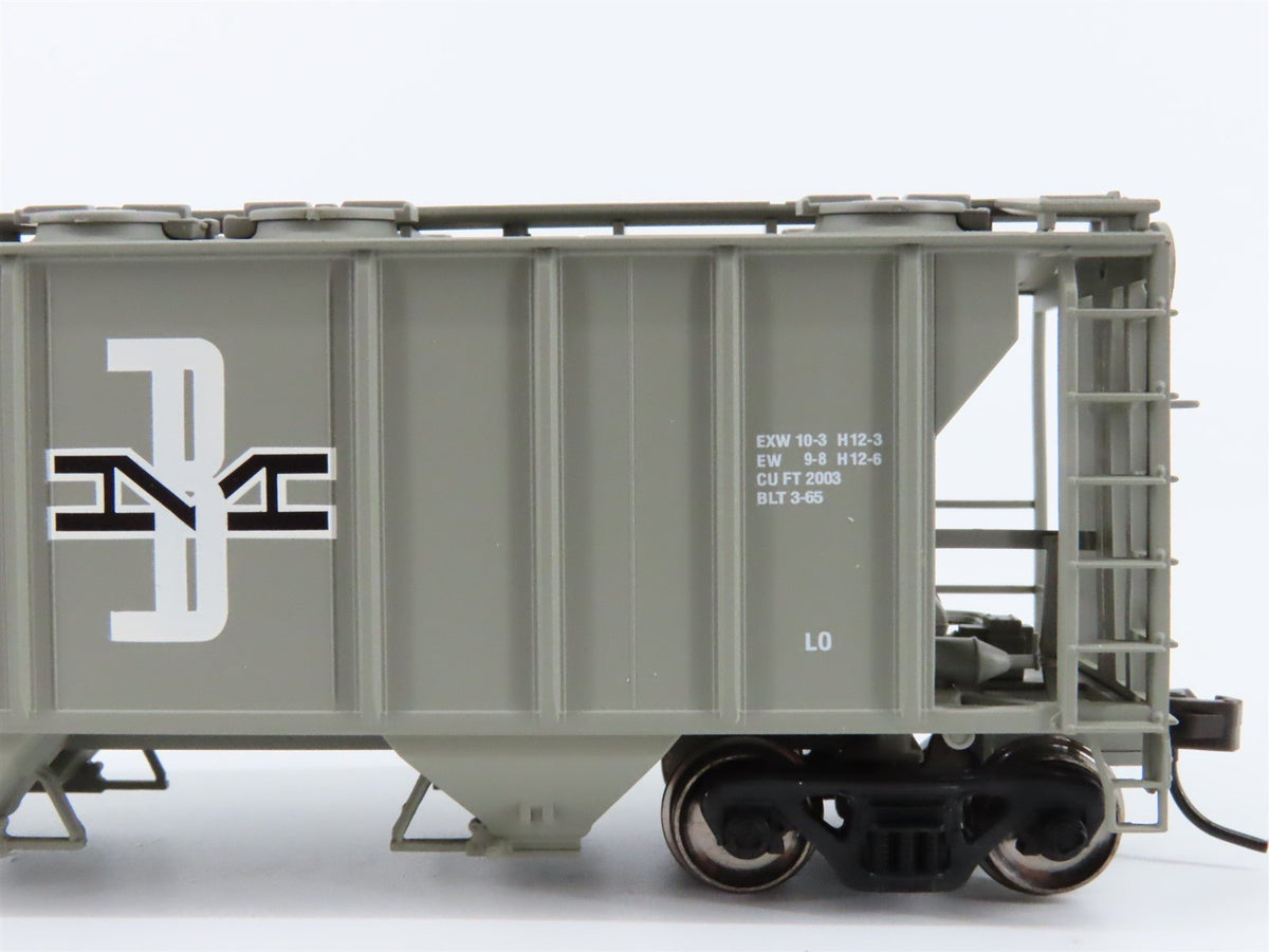 HO Scale Atlas Trainman 11278 BM Boston &amp; Maine 2-Bay Covered Hopper #5530