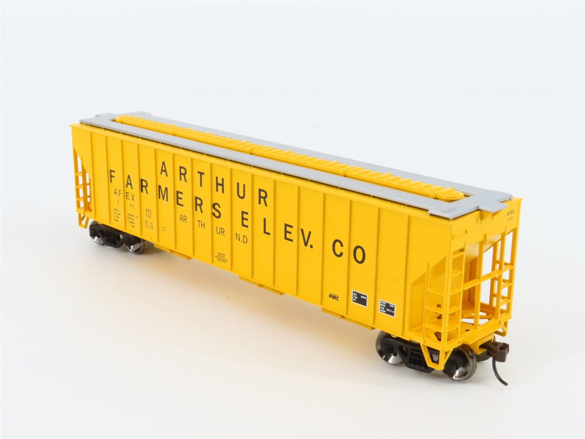 HO Scale Athearn 92761 AFEX Arthur Farmers Elevator 3-Bay Covered Hopper #111