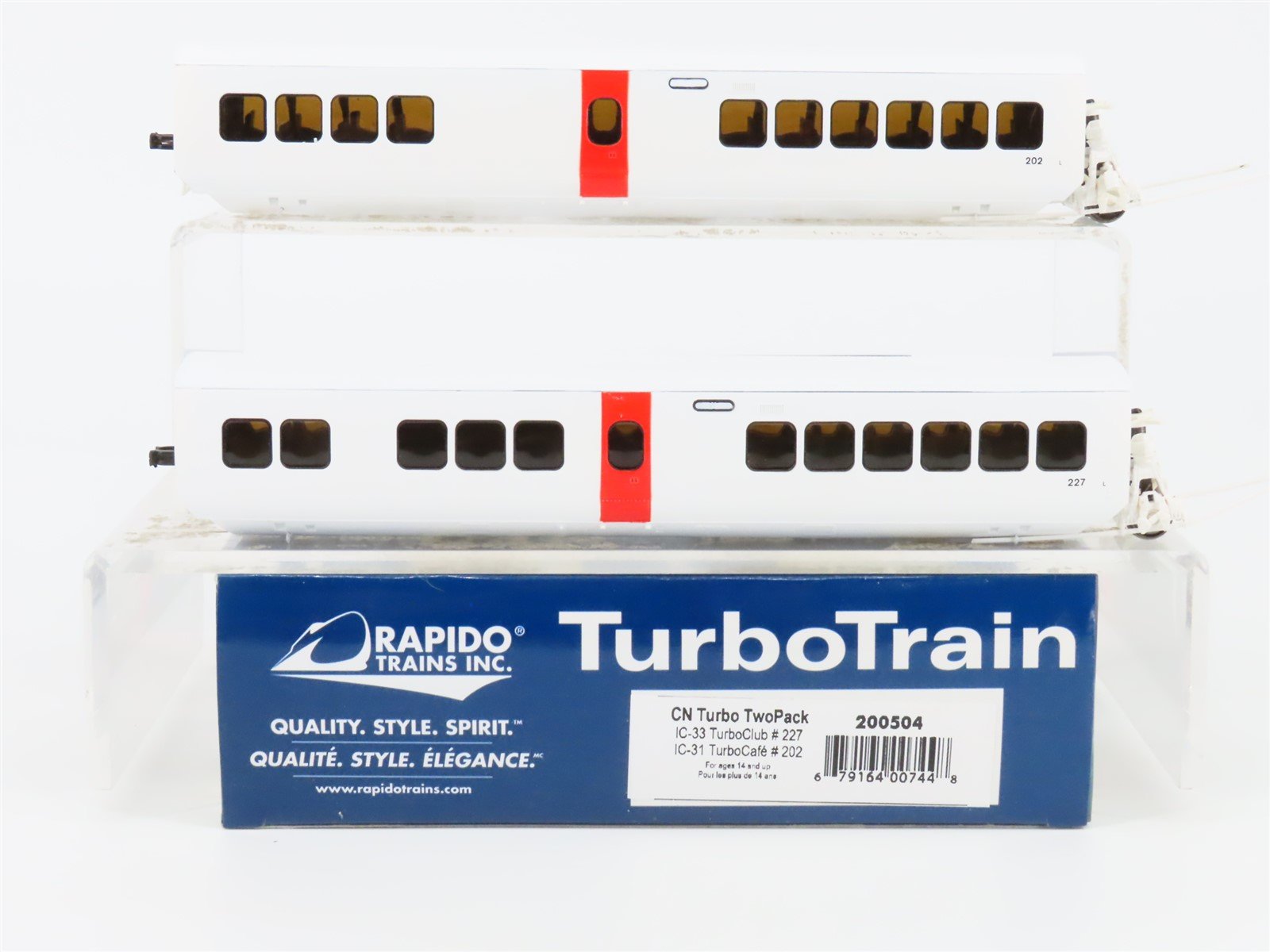 HO Rapido 200504 CN TurboTrain IC-33/31 TurboClub & TurboCafe Passenger Set