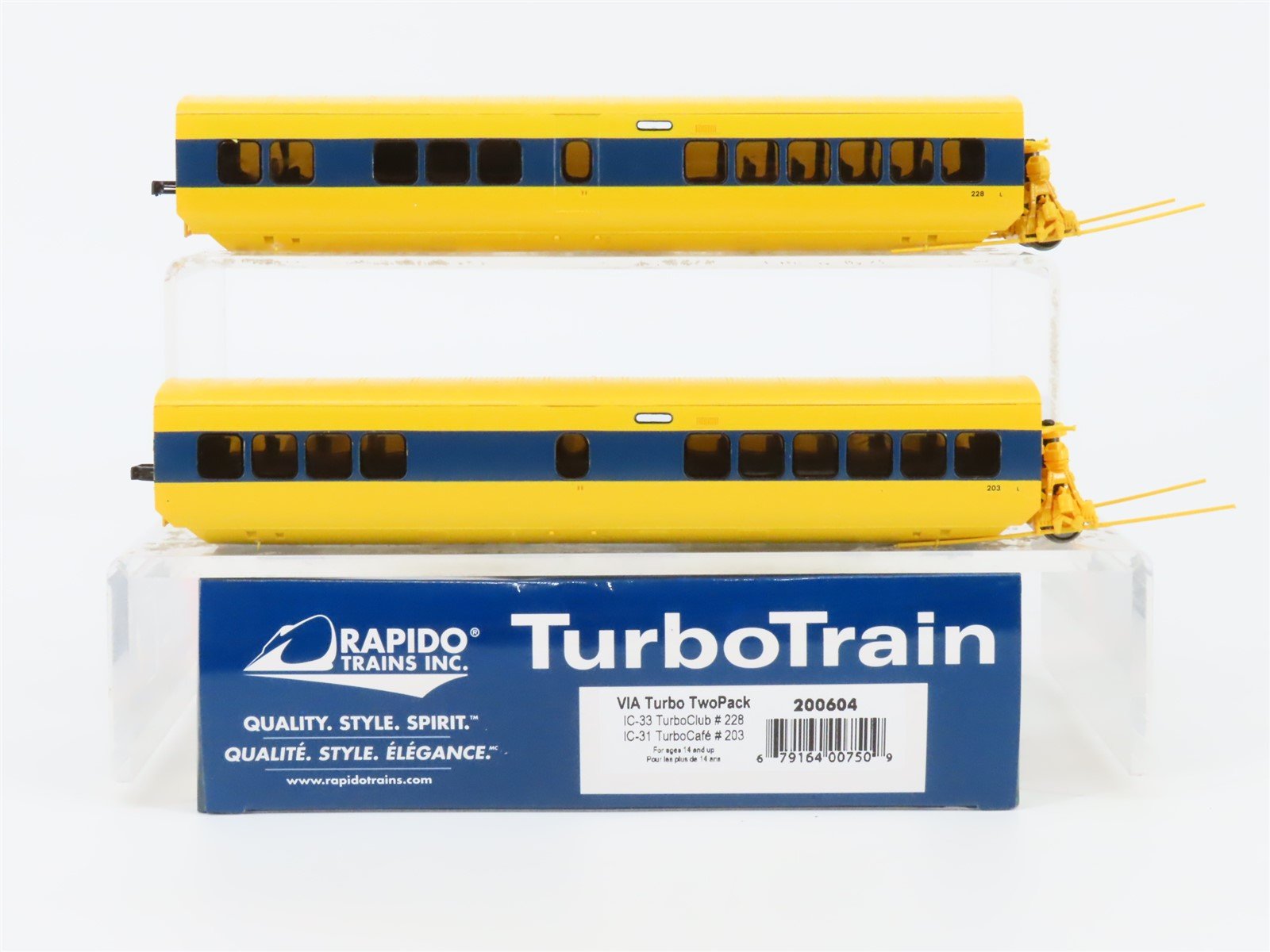 HO Rapido 200604 VIA Rail TurboTrain IC33/31 TurboClub & TurboCafe Passenger Set