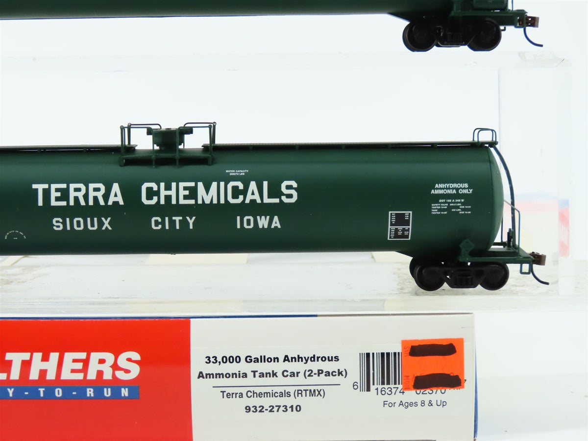 HO Scale Walthers 932-27310 Terra Chemicals Anhydrous Ammonia Tank Car 2-Pack