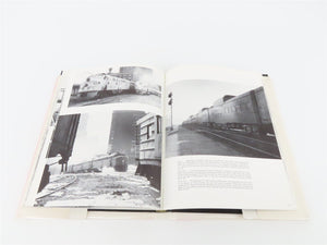 Chicago's Passenger Trains by Robert P. Olmsted ©1982 HC Book