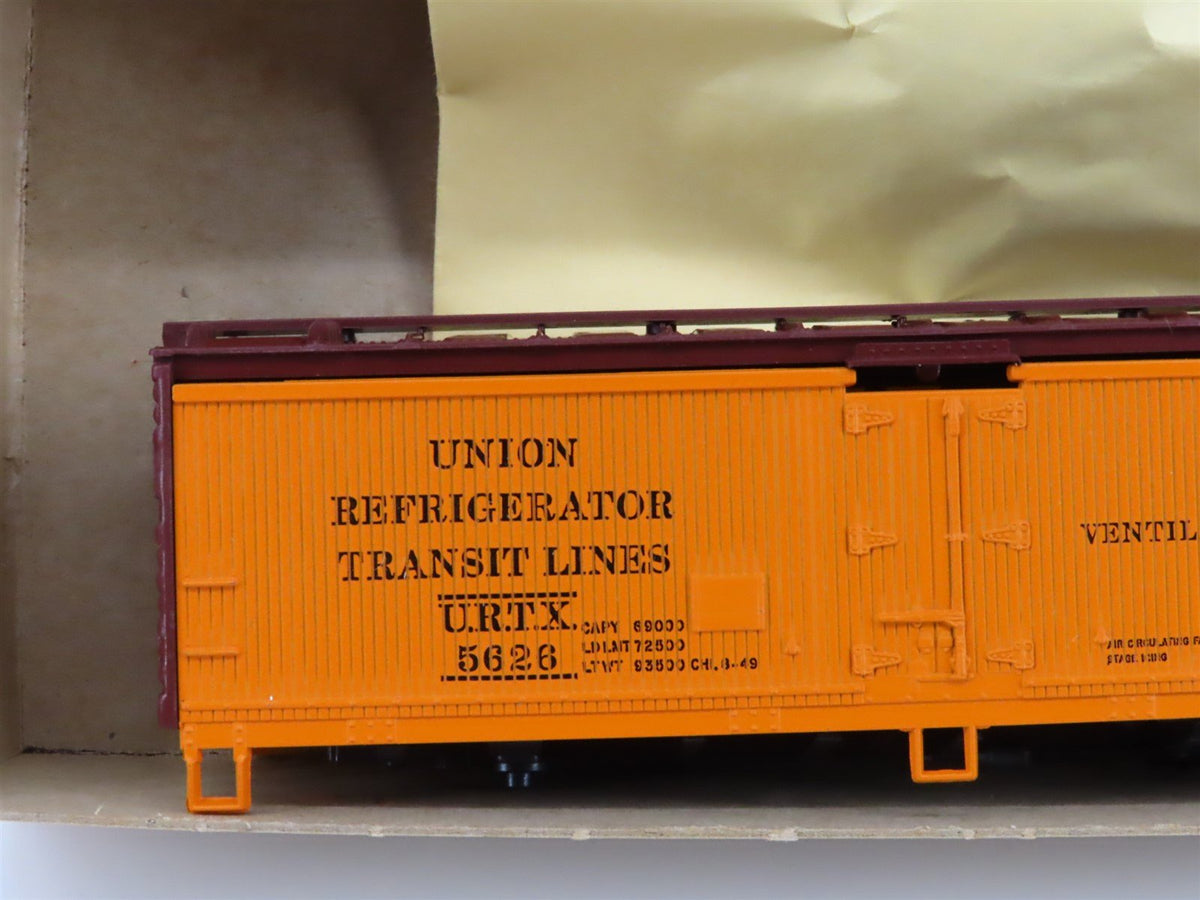 HO Scale Athearn 5213 URTX SOO Line 40&#39; Wood Reefer #5626 Kit