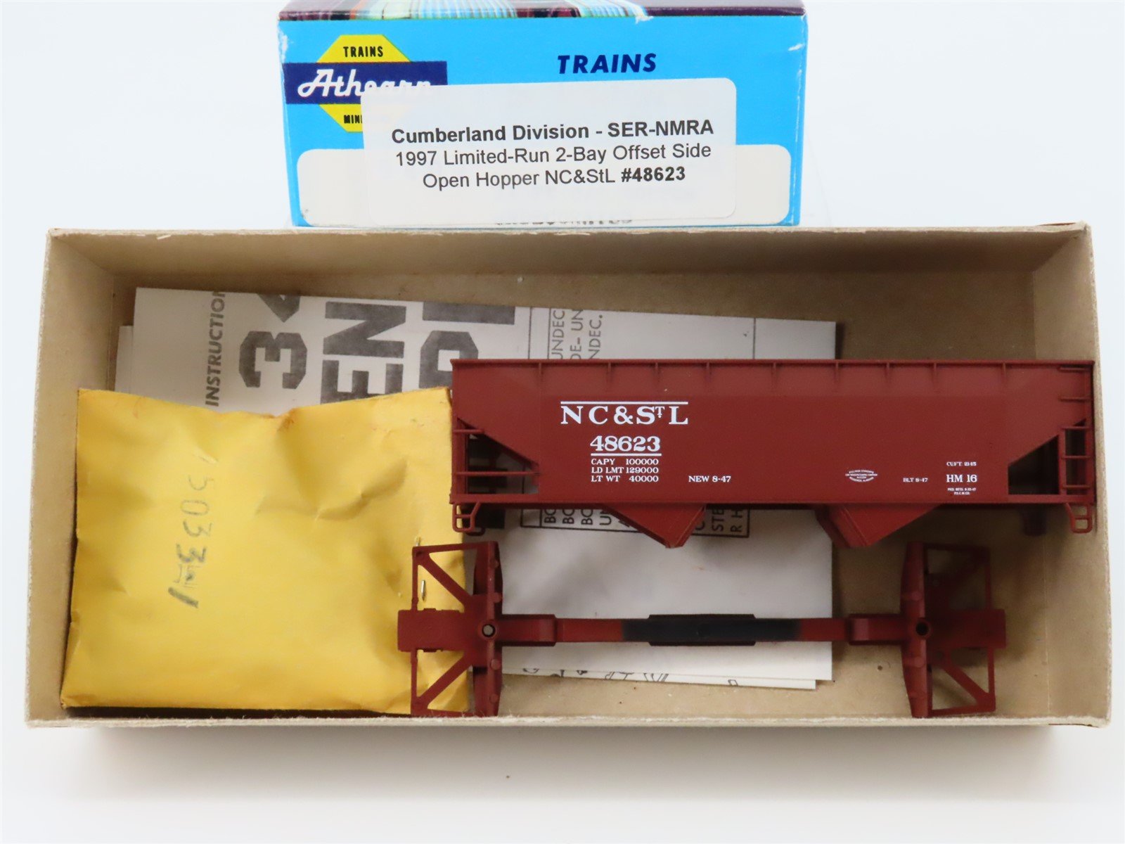 HO NMRA Athearn NC&STL Nashville Chattanooga & St Louis 2-Bay Hopper #48623 Kit