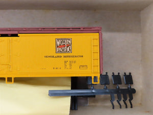 HO Scale Athearn 5214 PFE WP Pacific Fruit Express 40' Wood Reefer #36302 Kit