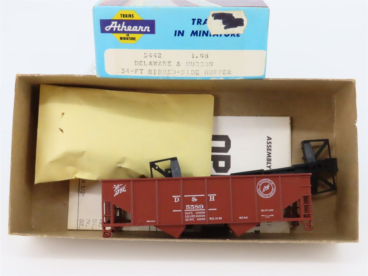 HO Scale Athearn 5442 D&amp;H Delaware &amp; Hudson 34&#39; 2-Bay Open Hopper #5589 Kit