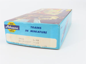 HO Scale Athearn 5406 MILW Milwaukee Road 34' 2-Bay Open Hopper #94537 Kit